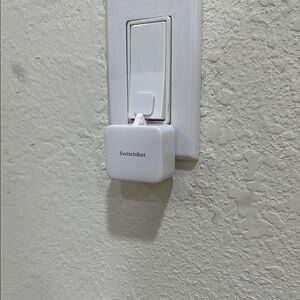 SwitchBot Smart Light Switch